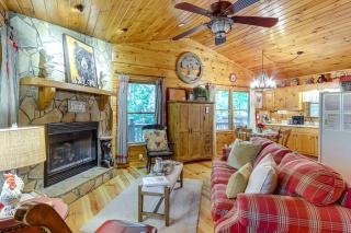 Peaceful Blue Ridge Cabin w/ Decks & Fire Pit - 6