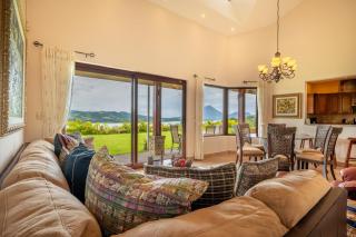 Lake & Volcano Views: 2-Unit Retreat w/ Hot Tub! - 7