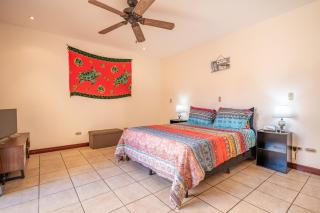 3 Mi to Tamarindo & Beach: Cozy 2BR Home - 3