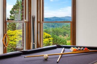 Luxury Getaway Home with Panoramic Views, Pool & Hot Tub! - 6