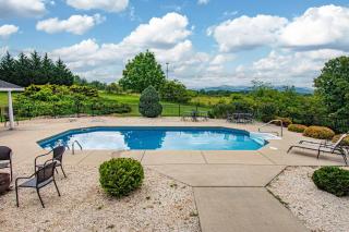 Luxury Getaway Home with Panoramic Views, Pool & Hot Tub! - 3