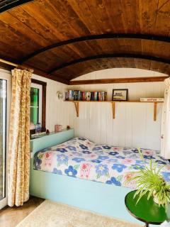 1950s Railway Carriage - 7