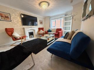 Batley 3BR House for Contractors and Families - 0