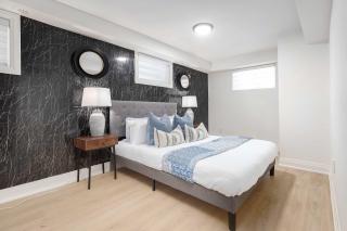 Chic Trinity Bellwoods 1BR 2 Bathrooms - 8