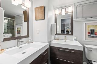 Stylish condo in prime location just steps from Main Street & Town Lift Plaza - 2