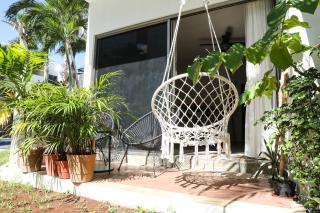Lovely 2 Bdrm Condo in Gated Community & Pool View - 8