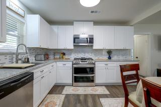 Recently Remodeled Dtwn Frisco Home w/ Yard! - 1