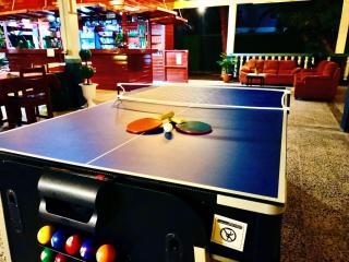 Hotel Daphne Breeze - 2