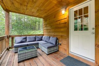 Close to Oneida Lake! 5-Acre Wooded Escape w/ Deck - 7