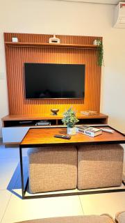 Premium Apartment with Pool & Parking - 9