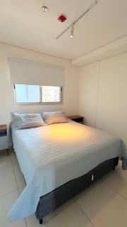 Premium Apartment with Pool & Parking - 4