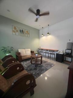 Geneng House near Prambanan - 5