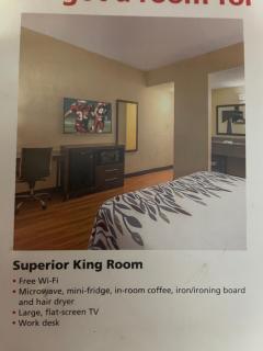 American Inn & Suites - 3