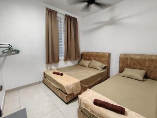 Cikgu Pizah Homestay Nilai - 8