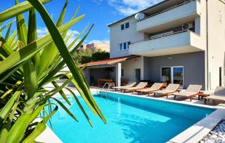Nice Home In Podstrana With Private Swimming Pool, Can Be Inside Or Outside - 0