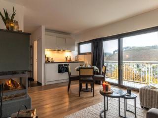 Luxurious Detached Holiday Home with Valley Views for 8 - 8
