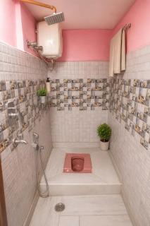 Lavish Two Bedroom Resident - 4