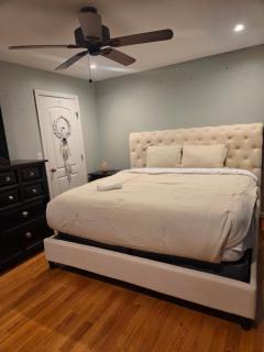 The Danielson Retreat Spacious 3BR 3BA Home - 3