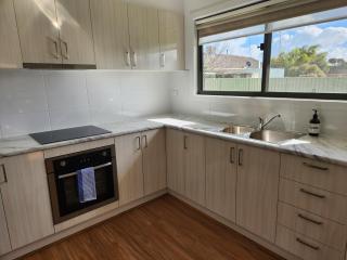 Central Birchip Guesthouse - 7