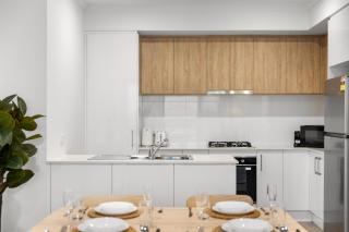 Stylish 2BR - Corner Stay in Prospect - 4