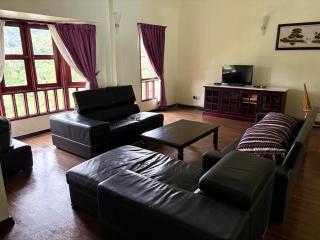Villa Dahlia, Cozy Penthouse - 0