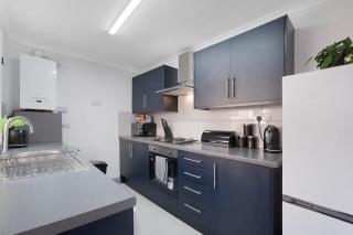 Family Friendly 2BR Close to Durham City - 4