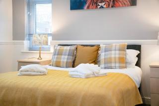 3 Bedroom in Haughton Road with Free WiFi - 7