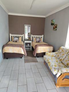 Midvaal Guesthouse - 1