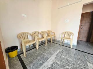 Sree Padmavathi Home Stay - 4