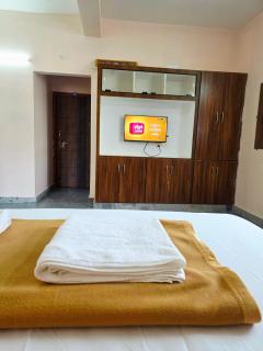 Sree Padmavathi Home Stay - 1
