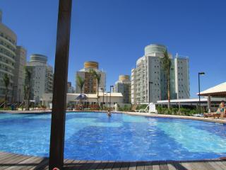Apartamento em Condominio na Penha - Penha - 2