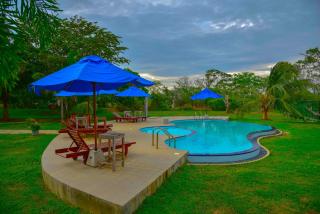 Lake Villa Resort - 7