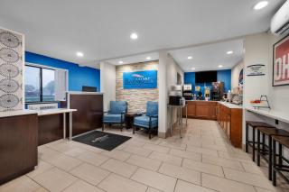 Baymont by Wyndham Findlay - 7