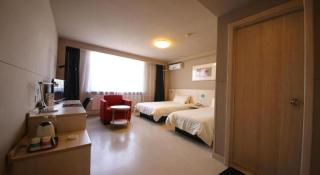 Jinjiang Inn Tonghua Shengli Road Branch - 1