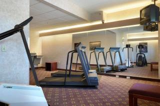 Microtel Inn & Suites by Wyndham Bloomington MSP Airport - 8