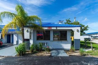 Howard Johnson by Wyndham Sebring - 9
