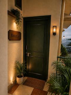 The Rosewick Landour Entire 2BR English House - 4