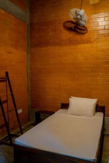 Fort & Beach Retreat - 3
