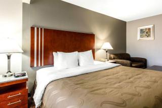 Quality Inn Memphis Airport - 2