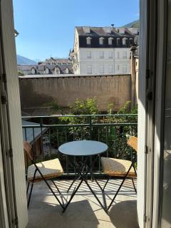 Le Cocon d'Étigny - Appartement avec balcon - 0
