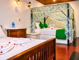 Silver Shine Beach Resort - 9