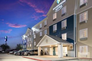 WoodSpring Suites Houston La Porte - 3