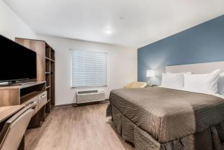 WoodSpring Suites Charlotte - University Research Park - 6
