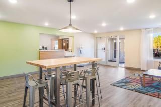 WoodSpring Suites Jacksonville Baymeadows - 4