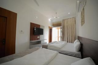 Amrit Sunshine - 8