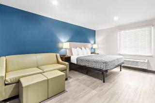 WoodSpring Suites South Houston Hobby - 1