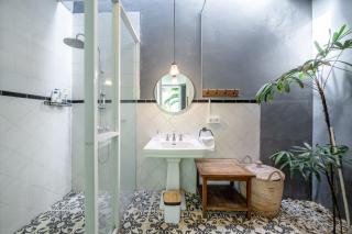 Modern 3BDR Villa - Central Canggu - Walk to Finns & Atlas Beach Club - 5