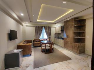 Aura pine luxury suits - 4