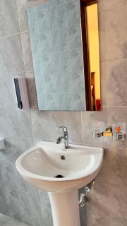 Epic Suites Spacious 2BR Fedha Near Airport - 8