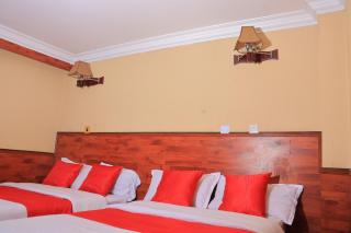 Crown Studio Apartments - 1